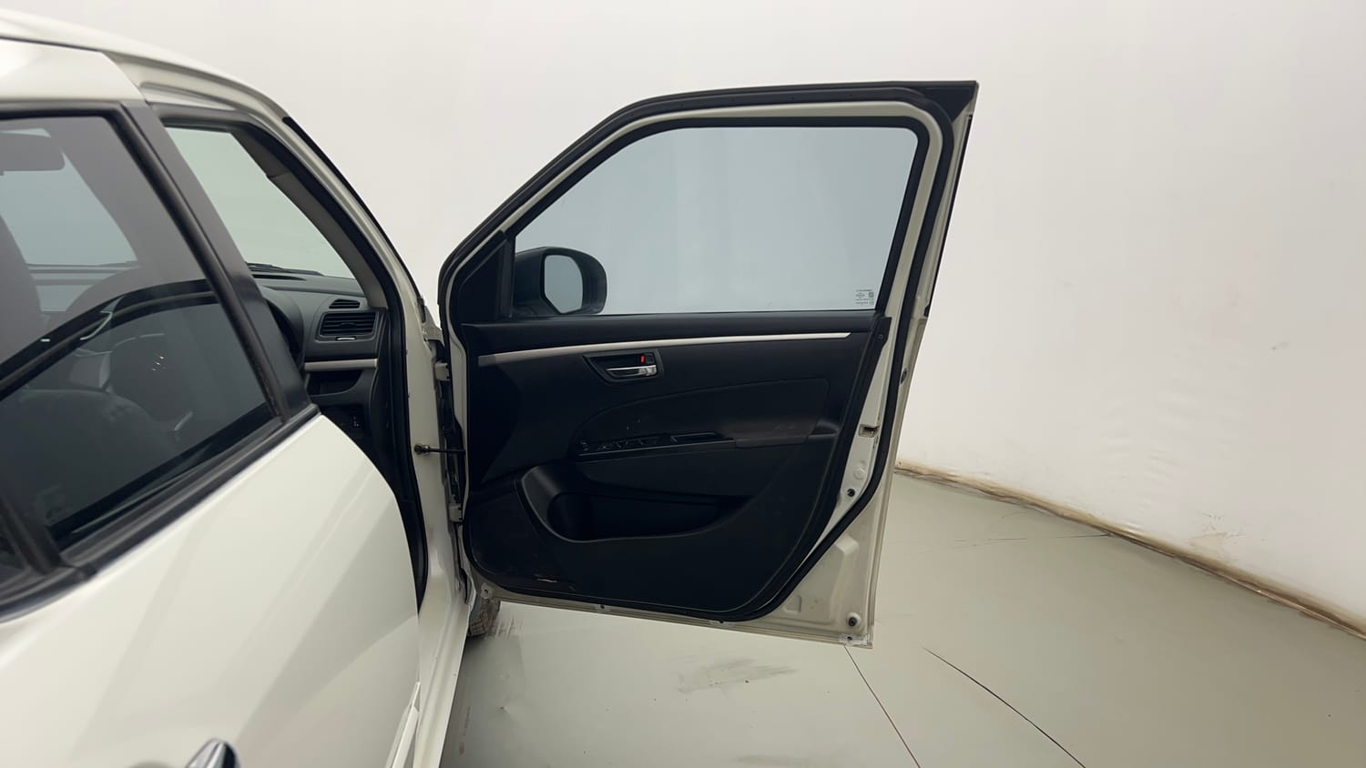 Used 2013 Maruti Suzuki Swift VXi Petrol Manual interior RIGHT FRONT DOOR OPEN VIEW