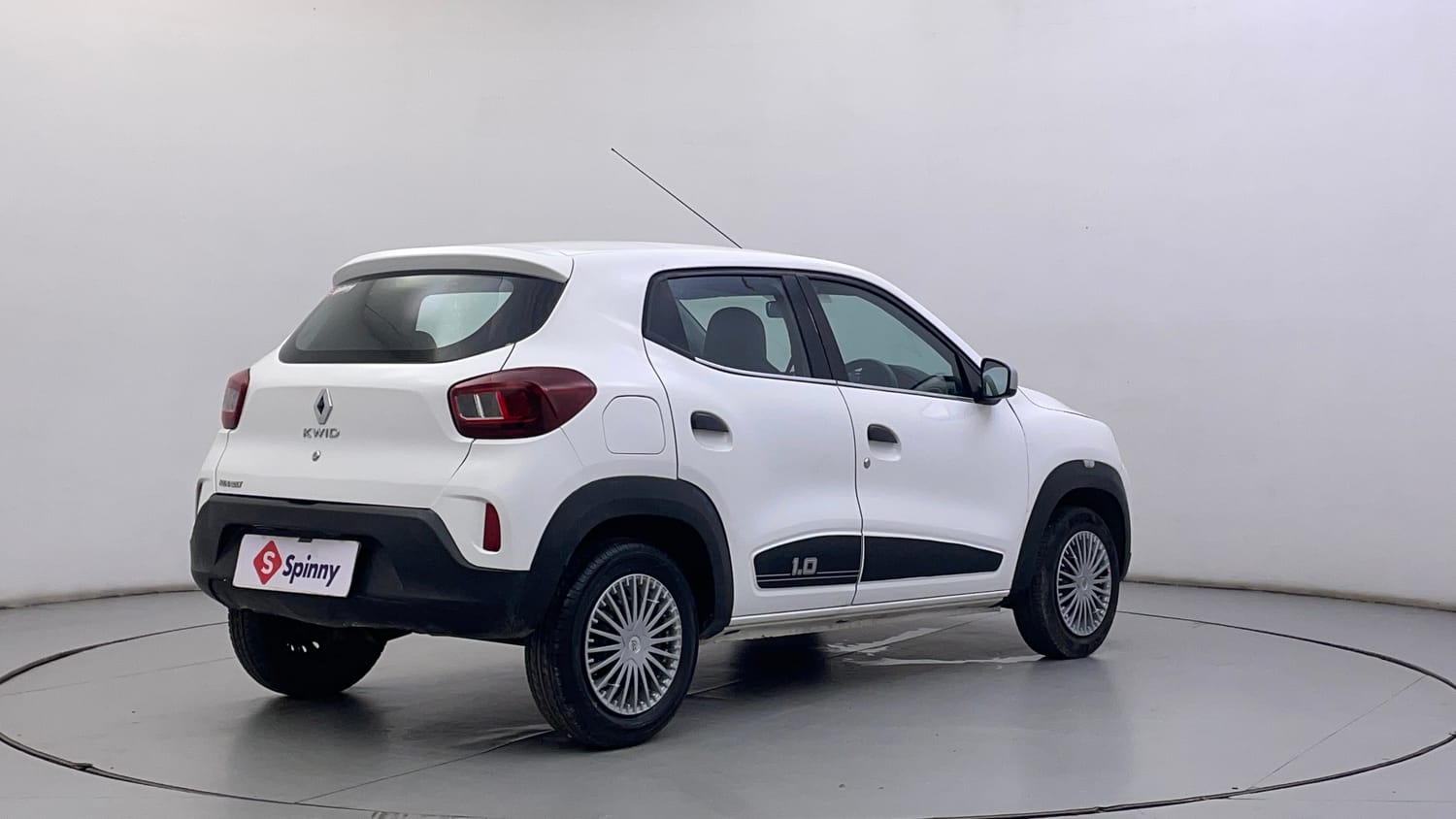 Used 2023 Renault Kwid RXT 1.0 AMT Petrol Automatic exterior RIGHT REAR CORNER VIEW