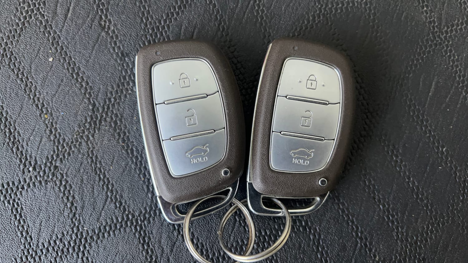 Used 2020 Hyundai Aura SX 1.2 (O) Petrol Petrol Manual extra CAR KEY VIEW