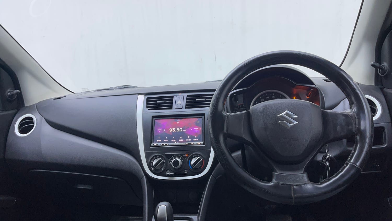 Used 2019 Maruti Suzuki Celerio X Vxi AMT Petrol Automatic interior DASHBOARD VIEW