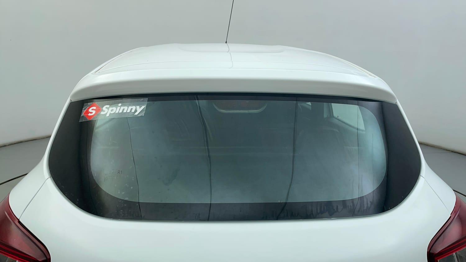 Used 2023 Renault Kwid RXT 1.0 AMT Petrol Automatic exterior BACK WINDSHIELD VIEW