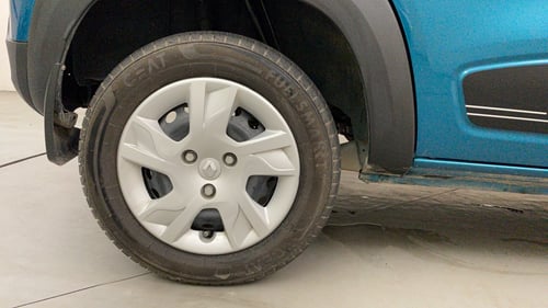 Used 2024 Renault Kwid RXT 1.0L Petrol Manual tyres RIGHT REAR TYRE RIM VIEW