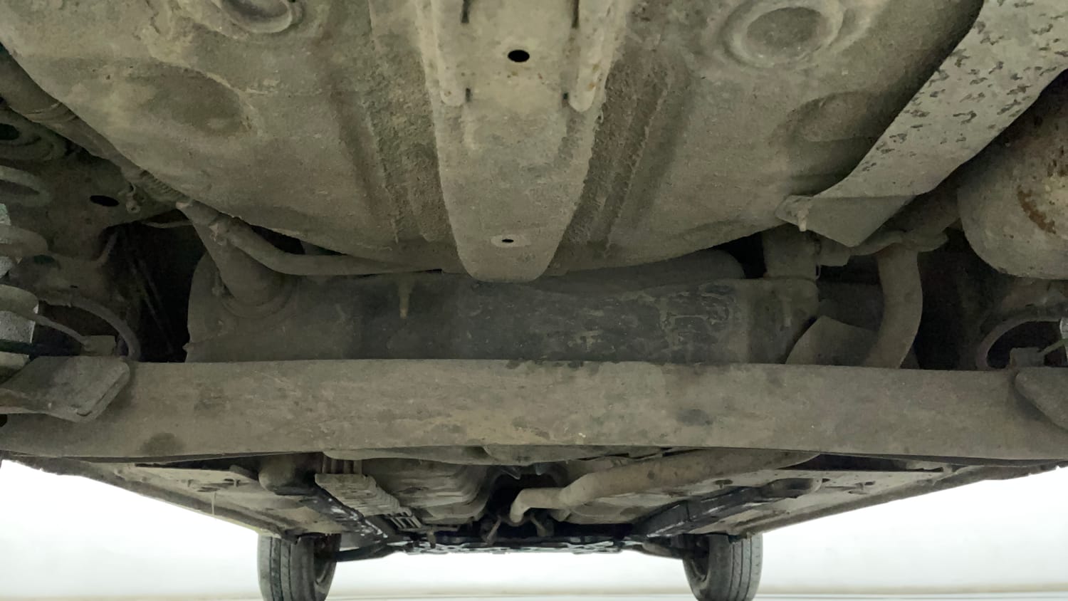 Used 2020 Hyundai Santro Sportz Petrol Manual extra REAR UNDERBODY VIEW (TAKEN FROM REAR)
