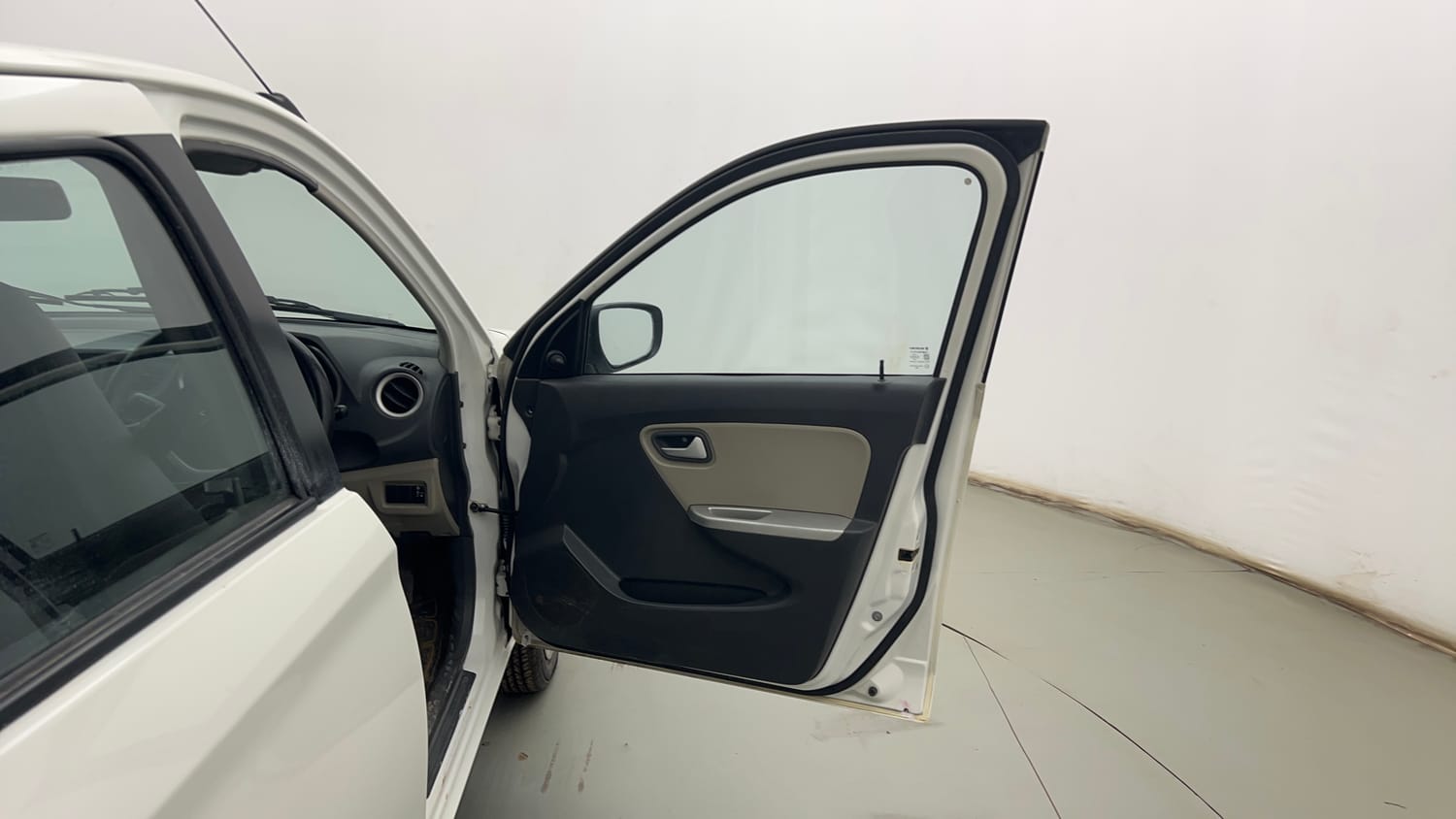 Used 2017 Maruti Suzuki Alto K10 VXi Petrol Manual interior RIGHT FRONT DOOR OPEN VIEW