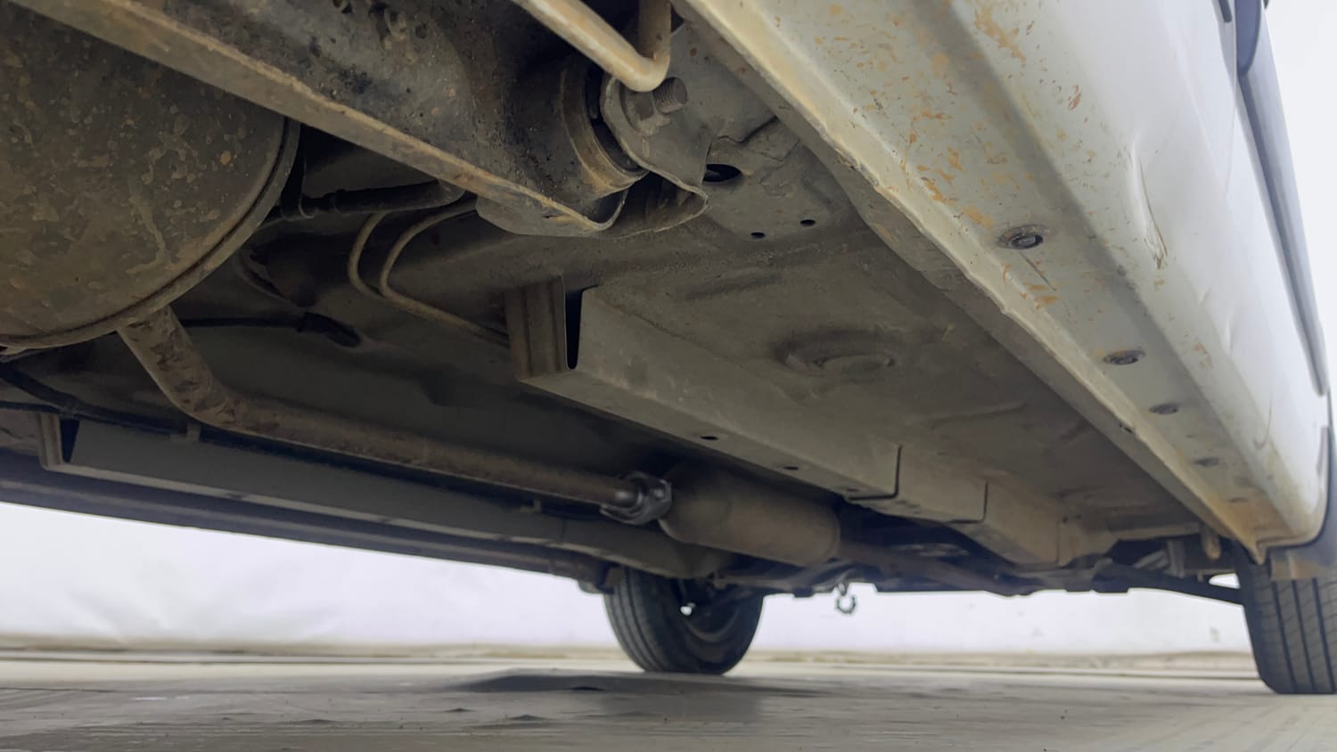 Used 2019 Maruti Suzuki Wagon R 1.0 VXI AMT (O) Petrol Automatic extra REAR RIGHT UNDERBODY VIEW