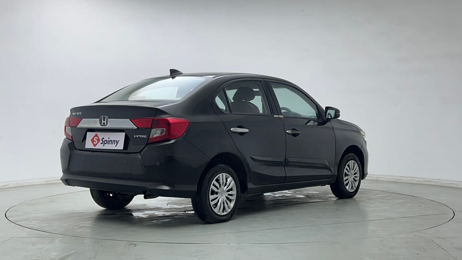 Used 2020 Honda Amaze 1.2 S MT Petrol Petrol Manual exterior RIGHT REAR CORNER VIEW