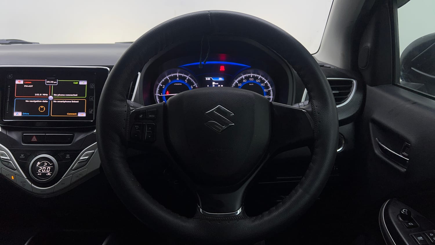 Used 2018 Maruti Suzuki Baleno Alpha 1.2 Petrol Manual interior STEERING VIEW