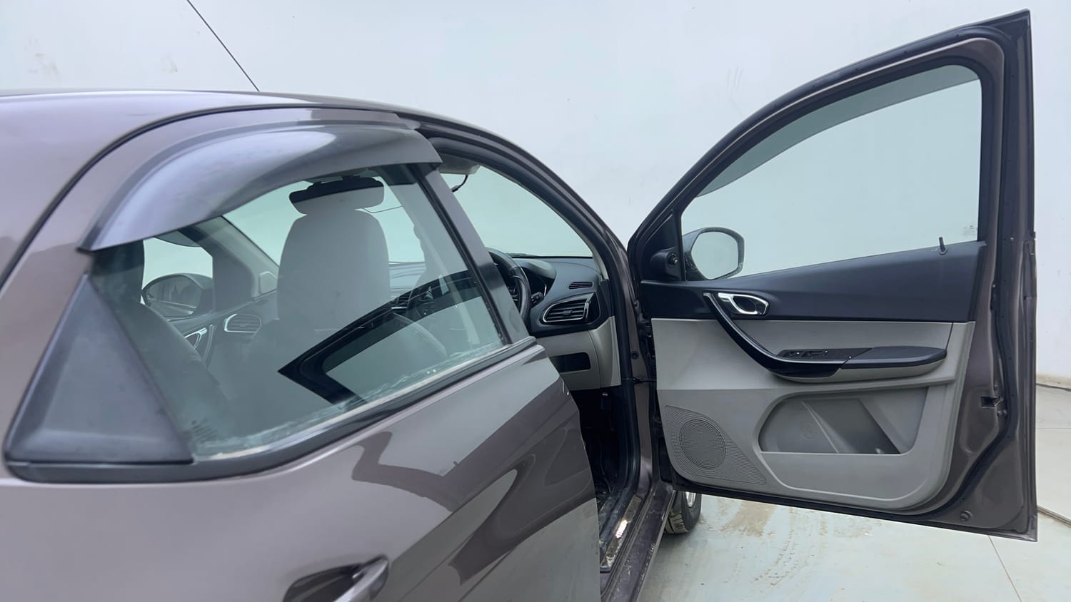 Used 2018 Tata Tiago Revotron XZA Petrol Automatic interior RIGHT FRONT DOOR OPEN VIEW