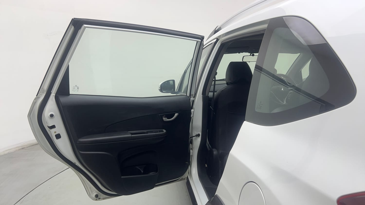 Used 2018 Honda BR-V V CVT Petrol Petrol Automatic interior LEFT REAR DOOR OPEN VIEW