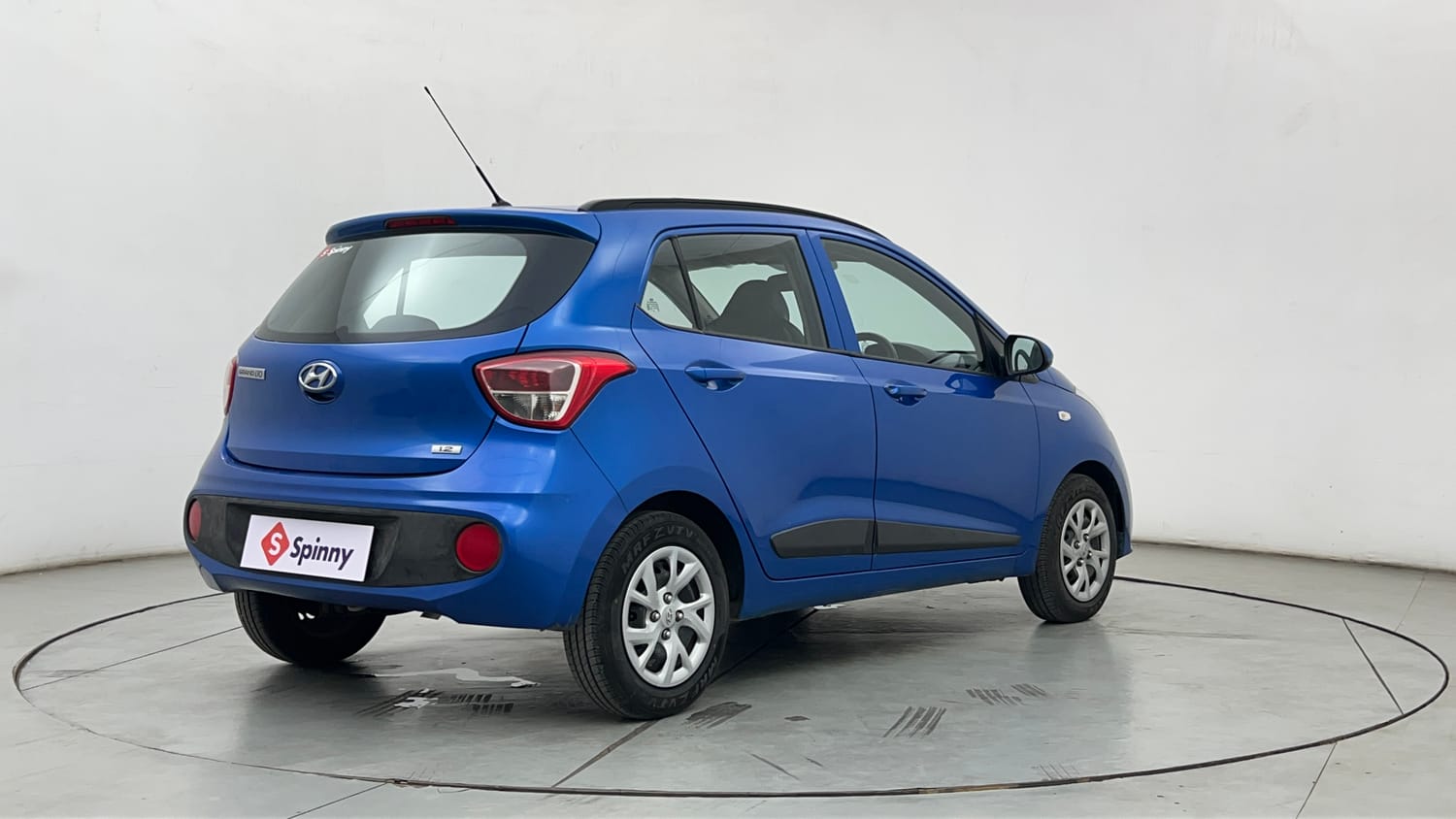 Used 2019 Hyundai Grand i10 Magna 1.2 Kappa VTVT Petrol Manual exterior RIGHT REAR CORNER VIEW