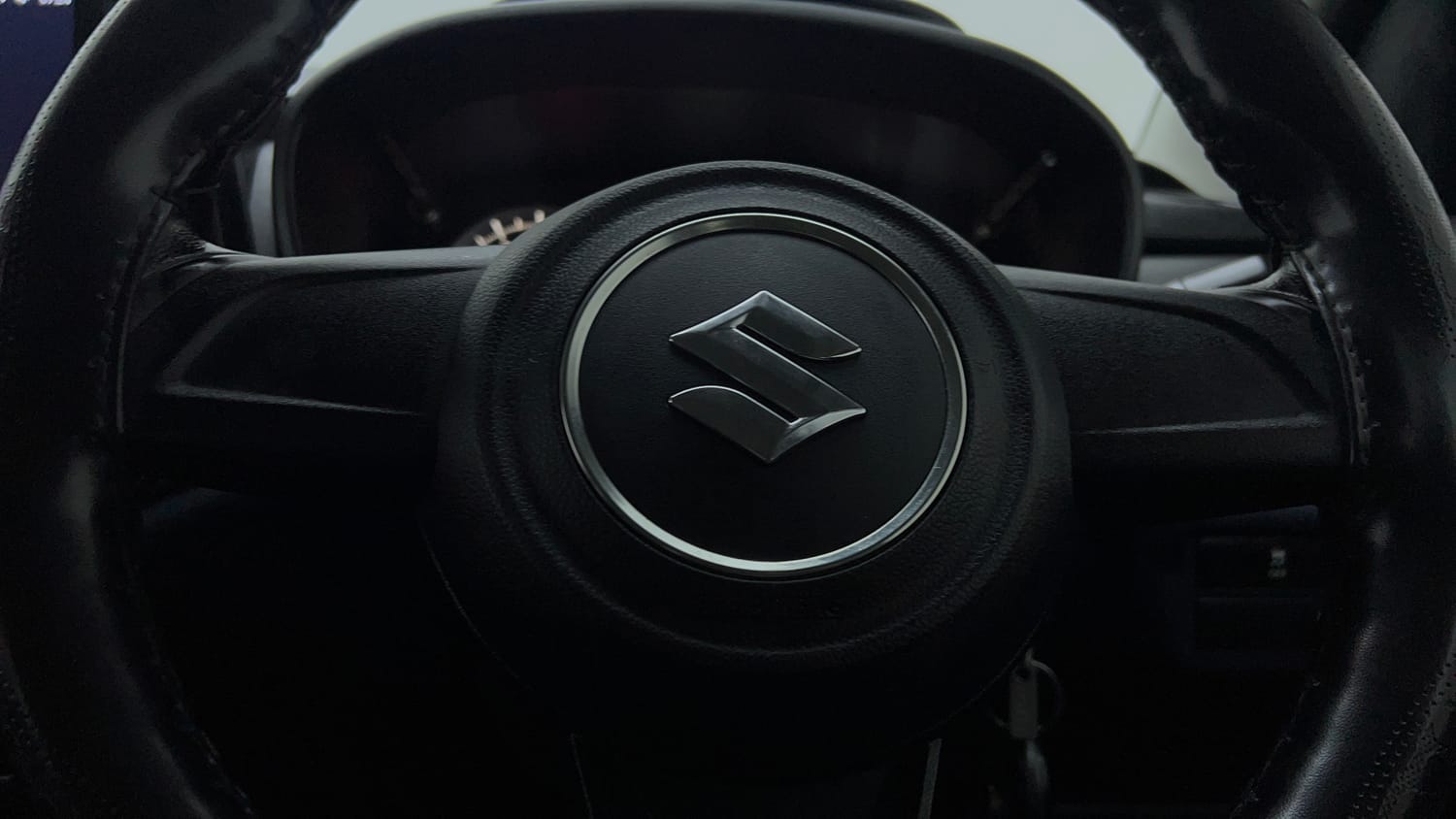 Used 2023 Maruti Suzuki Baleno Sigma MT Petrol Manual top_features Airbags