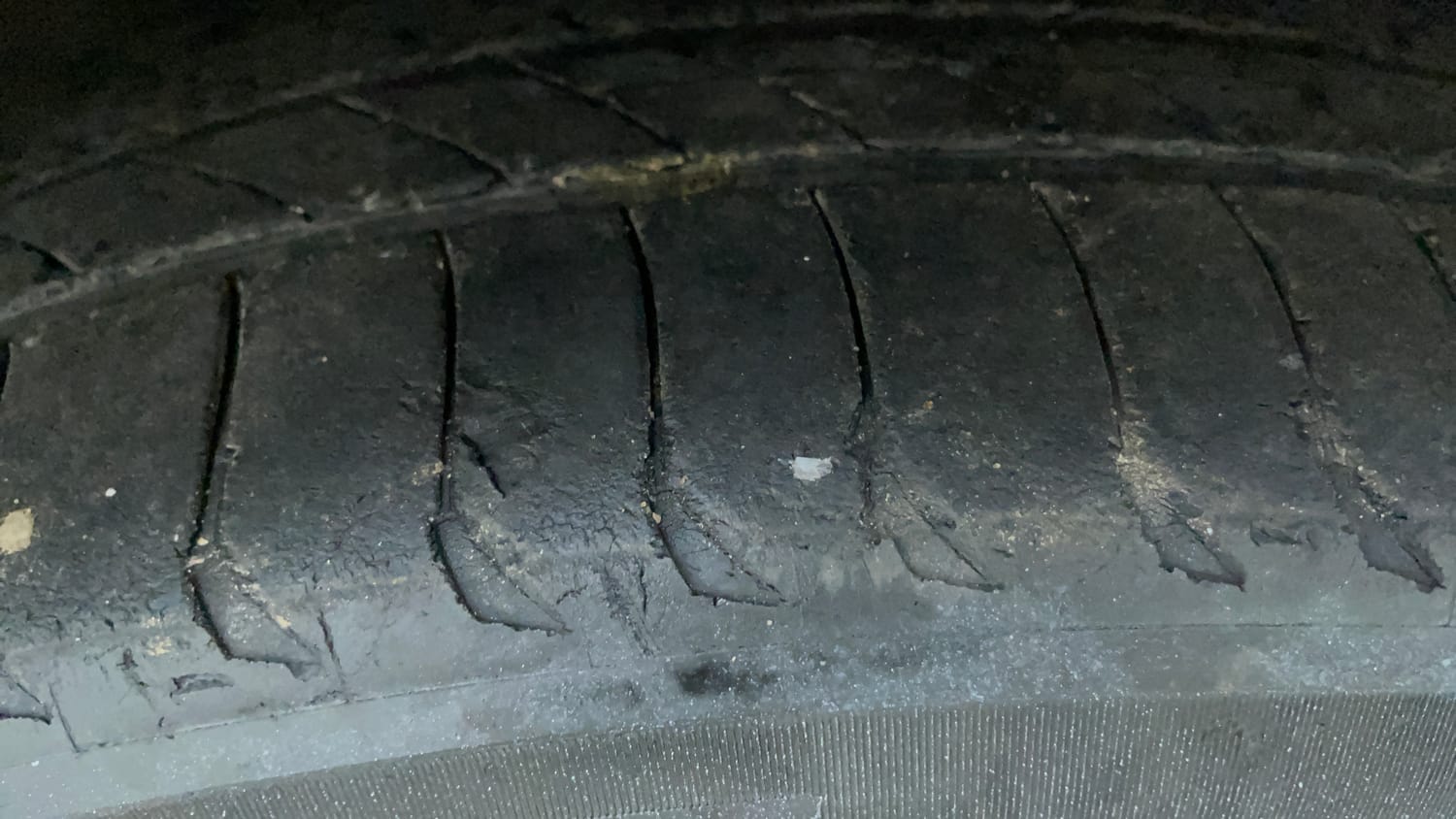 Used 2018 Hyundai Creta SX Plus 1.6 AT CRDI Diesel Automatic tyres RIGHT FRONT TYRE TREAD VIEW