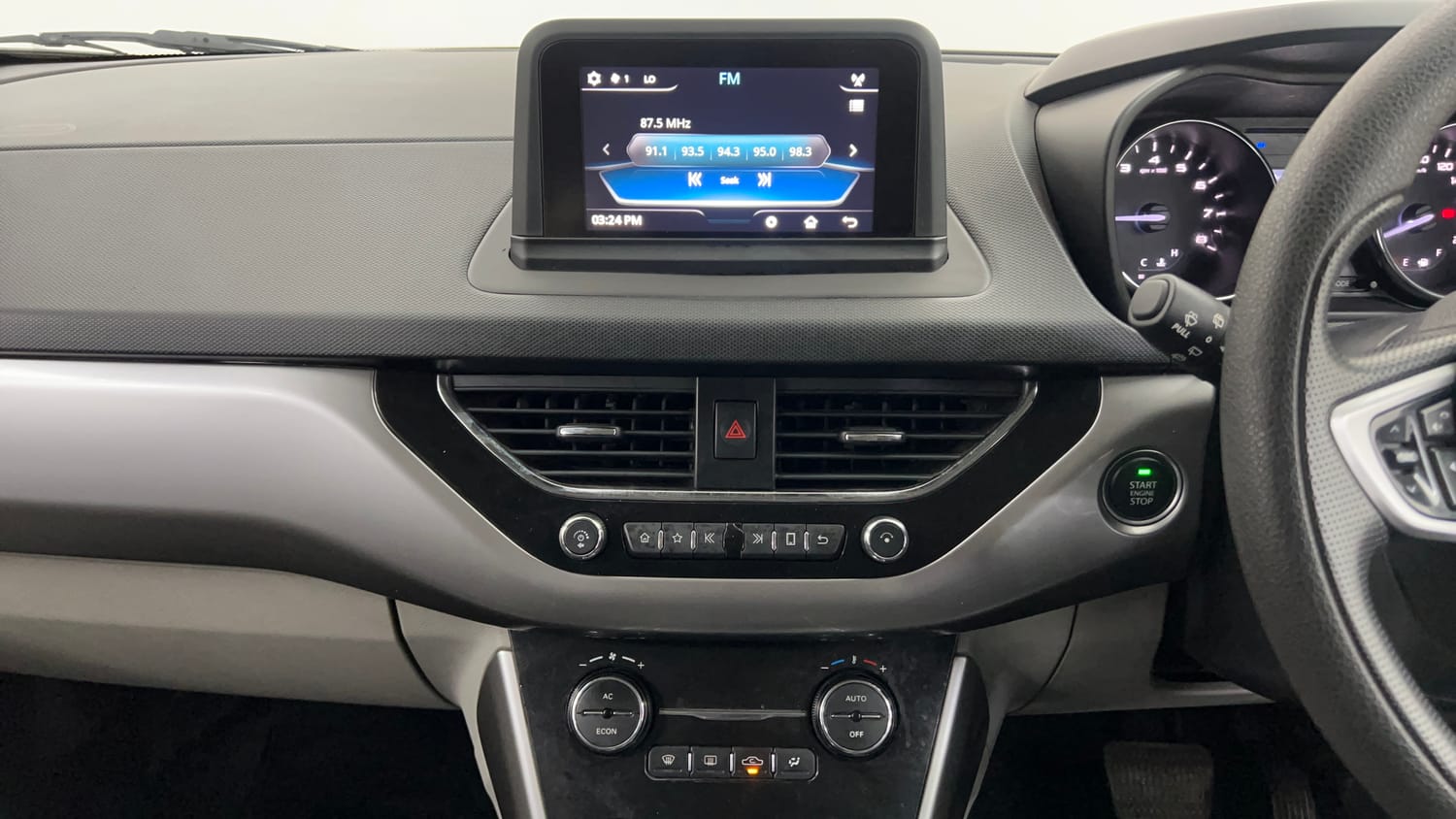 Used 2018 Tata Nexon XZA Plus Petrol Petrol Automatic interior MUSIC SYSTEM & AC CONTROL VIEW