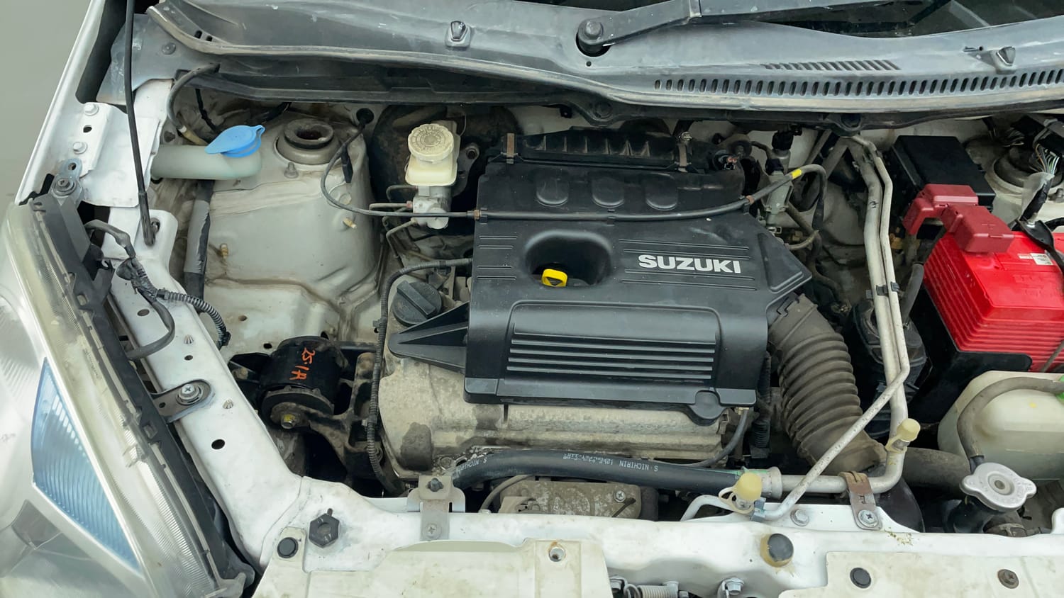 Used 2013 Maruti Suzuki Wagon R LXI Petrol Manual engine ENGINE RIGHT SIDE VIEW