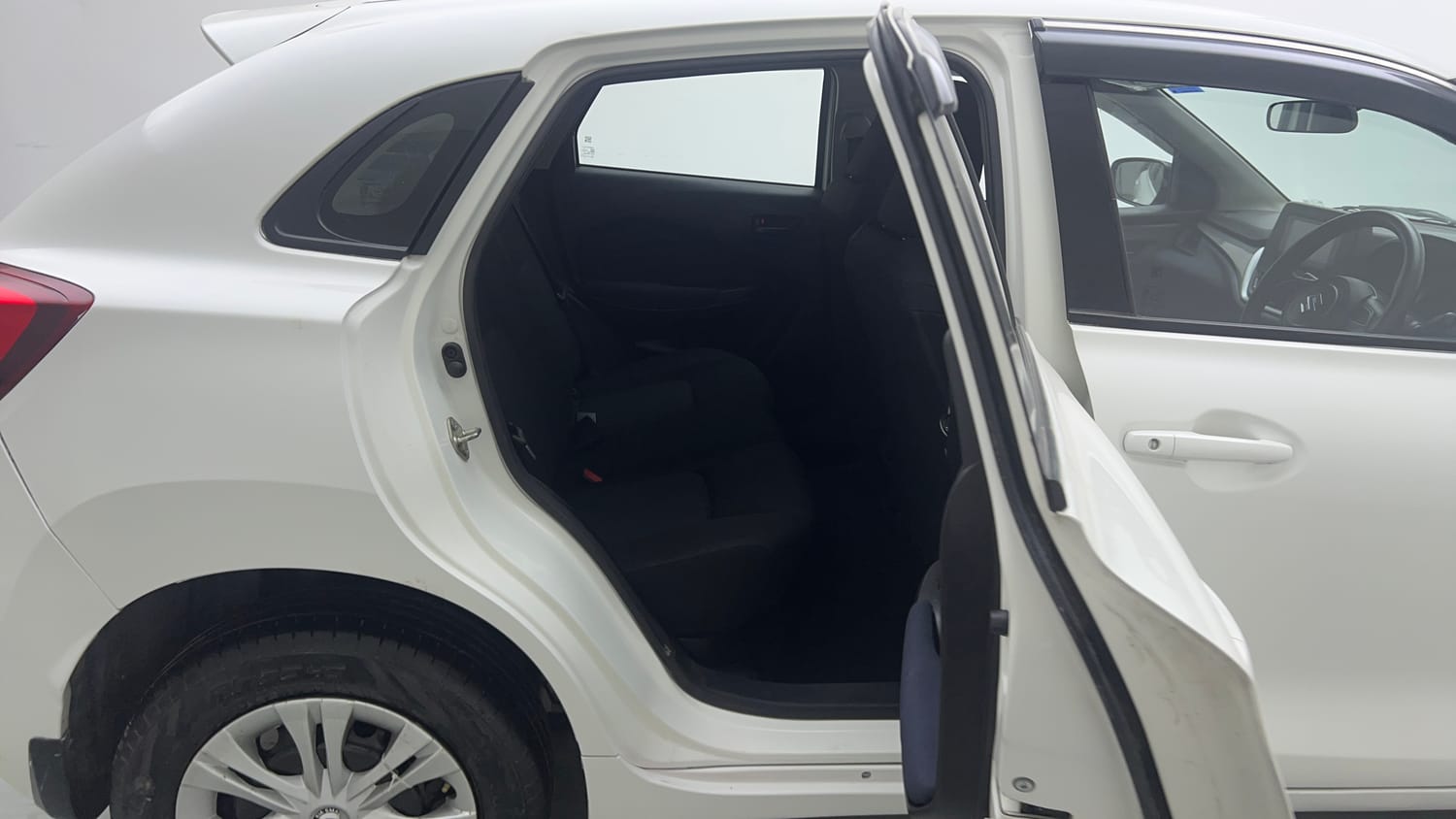 Used 2022 Maruti Suzuki Baleno Delta MT Petrol Manual interior RIGHT SIDE REAR DOOR CABIN VIEW
