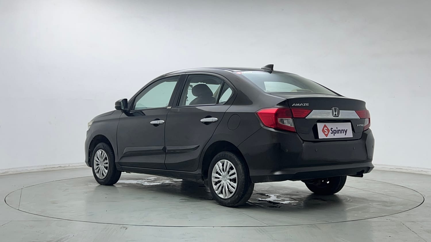 Used 2020 Honda Amaze 1.2 S MT Petrol Petrol Manual exterior LEFT REAR CORNER VIEW