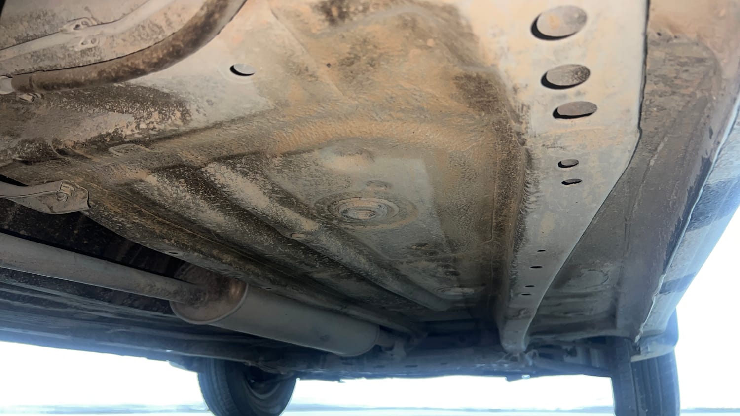 Used 2022 Maruti Suzuki Wagon R LXI 1.0 CNG Cng Manual extra REAR RIGHT UNDERBODY VIEW