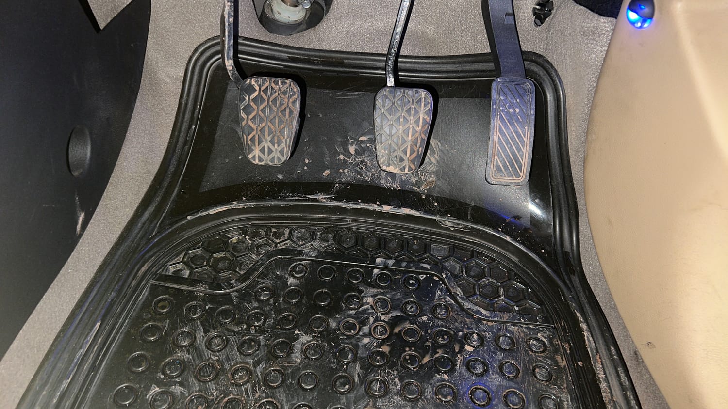 Used 2019 Ford Figo Aspire Titanium Plus 1.2 Ti-VCT Petrol Manual interior PEDALS VIEW