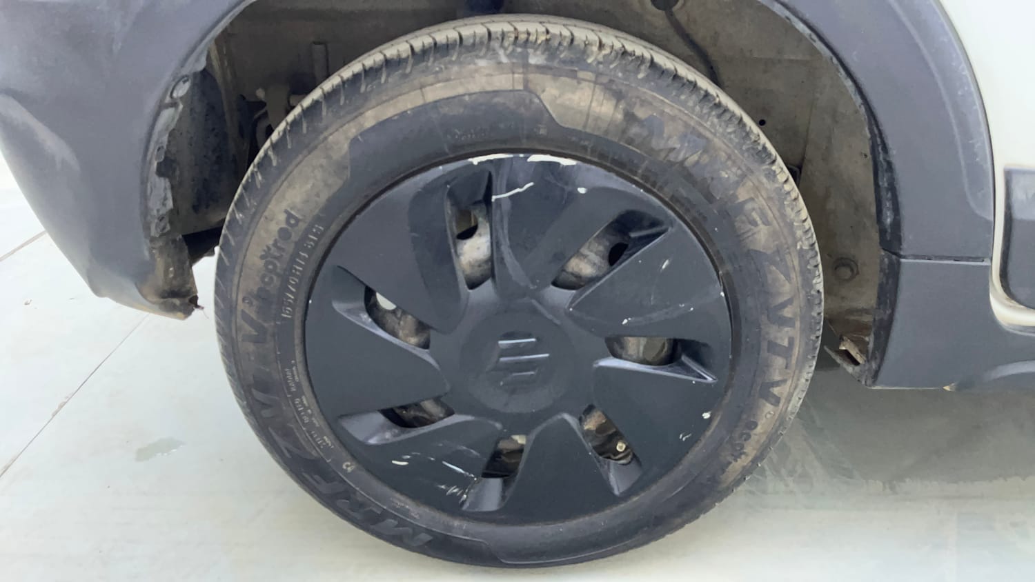 Used 2019 Maruti Suzuki Celerio X Vxi AMT Petrol Automatic tyres RIGHT REAR TYRE RIM VIEW