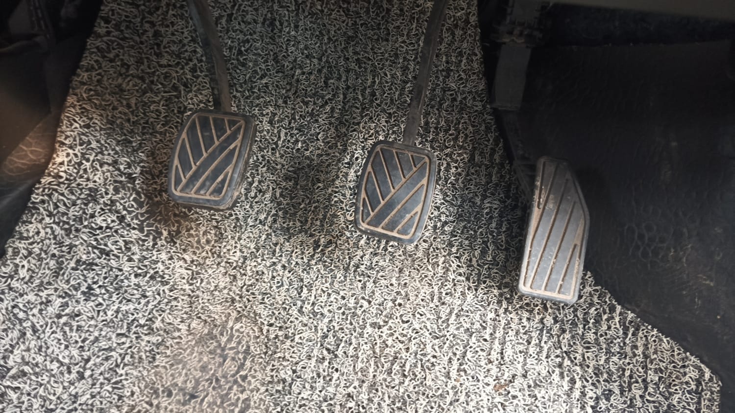 Used 2021 Maruti Suzuki Baleno Delta Petrol Manual interior PEDALS VIEW