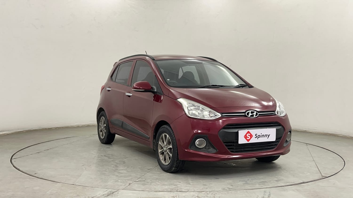 Used 2013 Hyundai Grand i10 Asta 1.2 Kappa VTVT (O) Petrol Manual exterior RIGHT FRONT CORNER VIEW