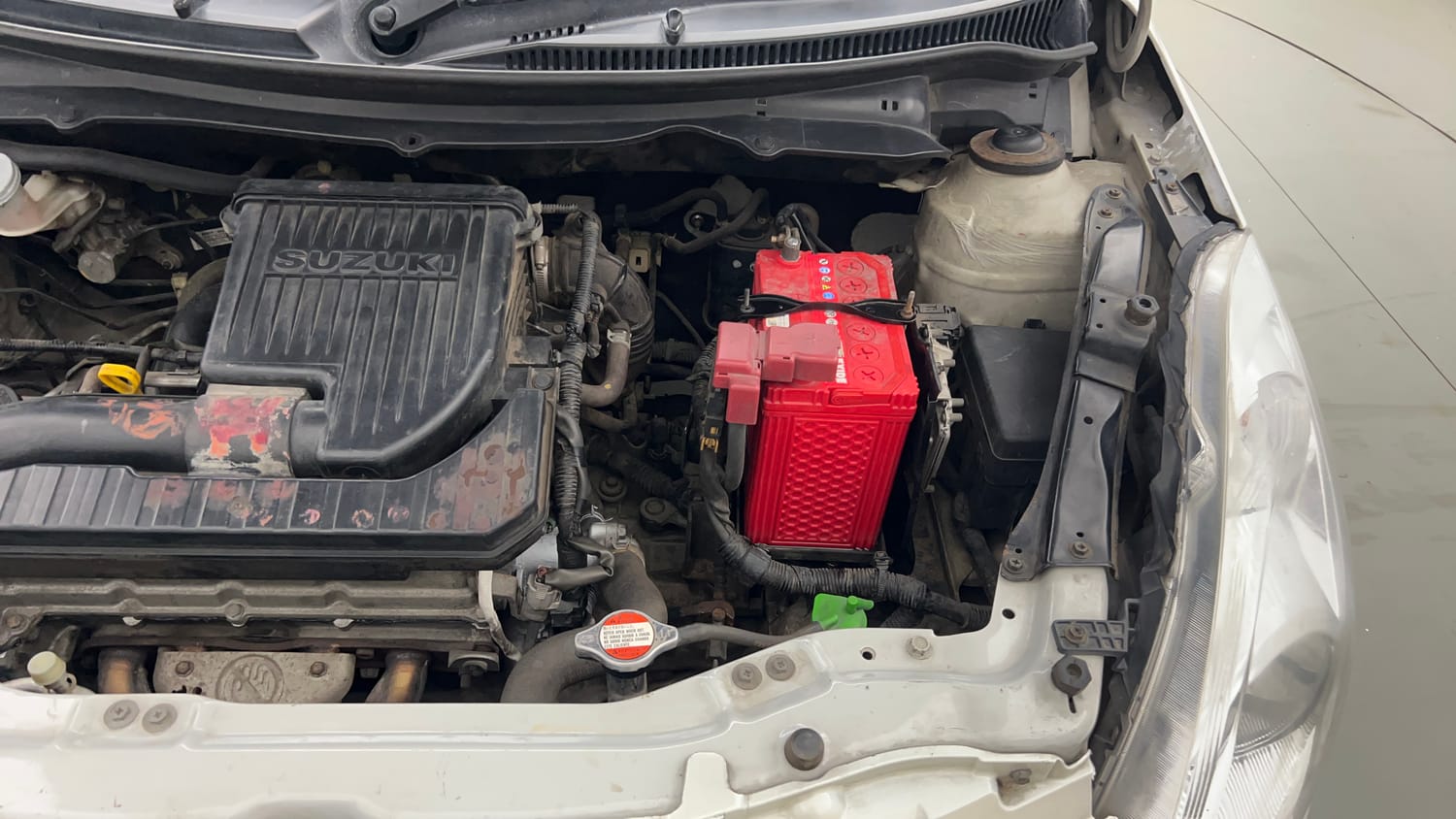 Used 2013 Maruti Suzuki Swift VXi Petrol Manual engine ENGINE LEFT SIDE VIEW