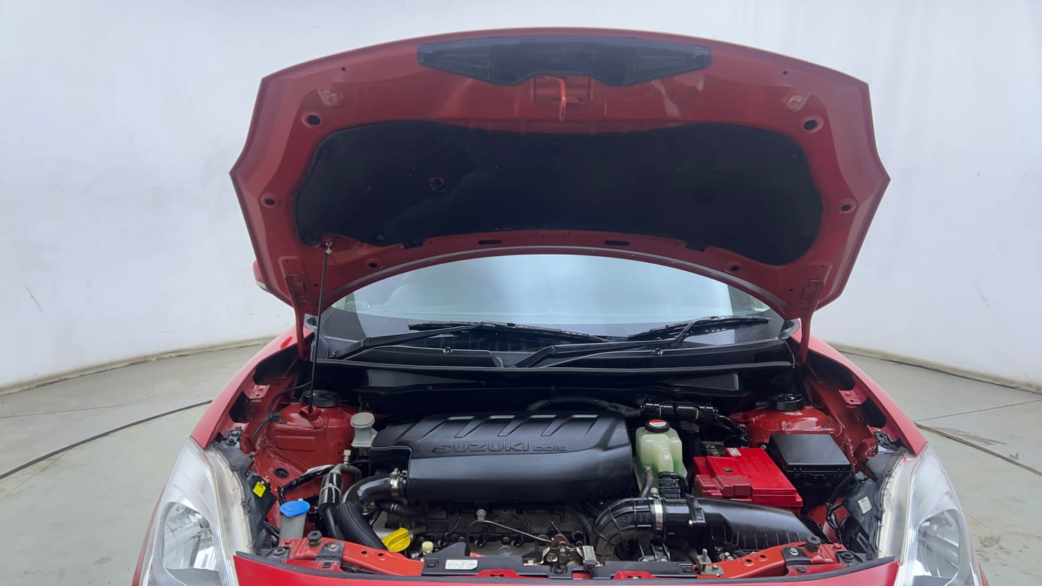 Used 2019 Maruti Suzuki Swift VDi Diesel Manual engine ENGINE & BONNET OPEN FRONT VIEW