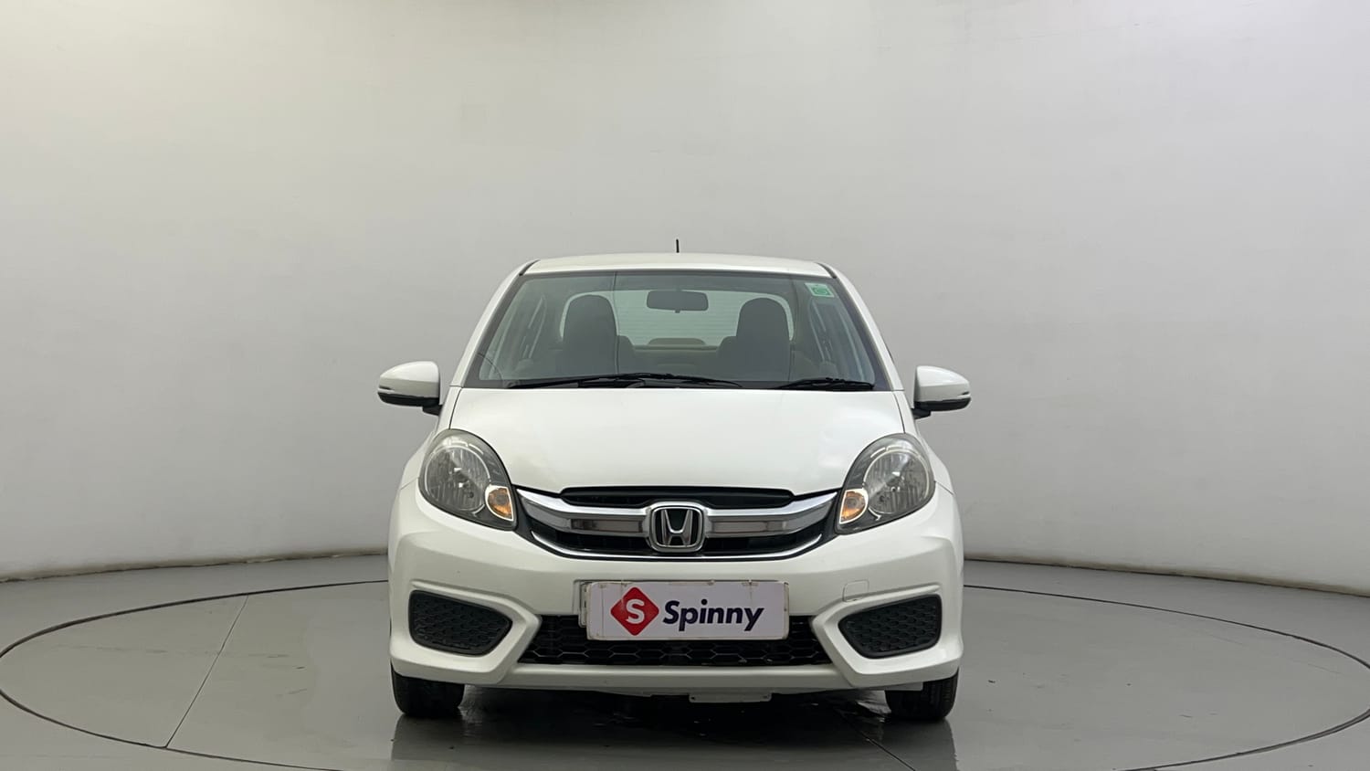 Used 2016 Honda Amaze 1.2 SX i-VTEC Petrol Manual exterior FRONT VIEW