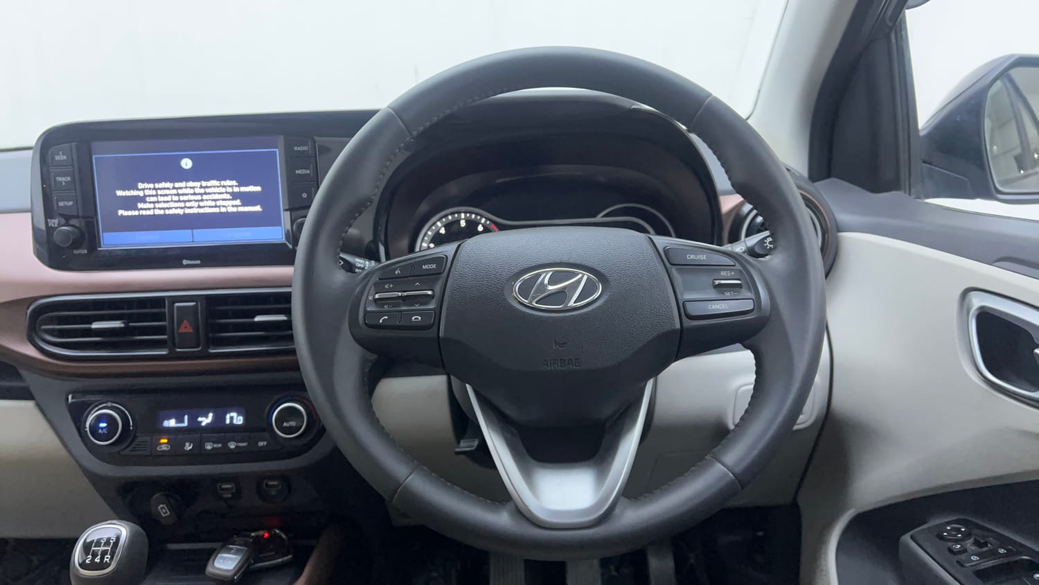 Used 2020 Hyundai Aura SX 1.2 (O) Petrol Petrol Manual interior STEERING VIEW
