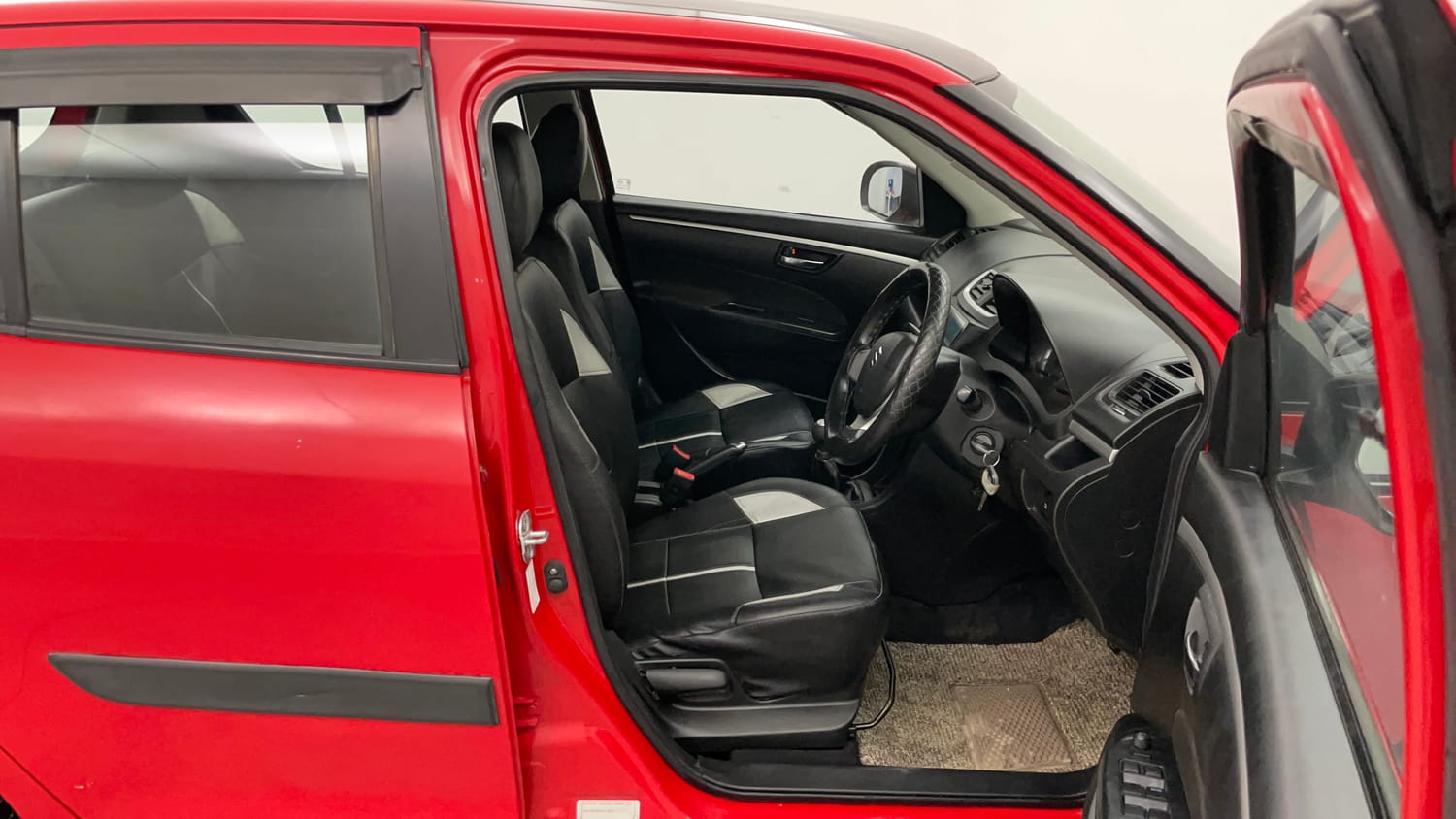 Used 2015 Maruti Suzuki Swift VXi Petrol Manual interior RIGHT SIDE FRONT DOOR CABIN VIEW