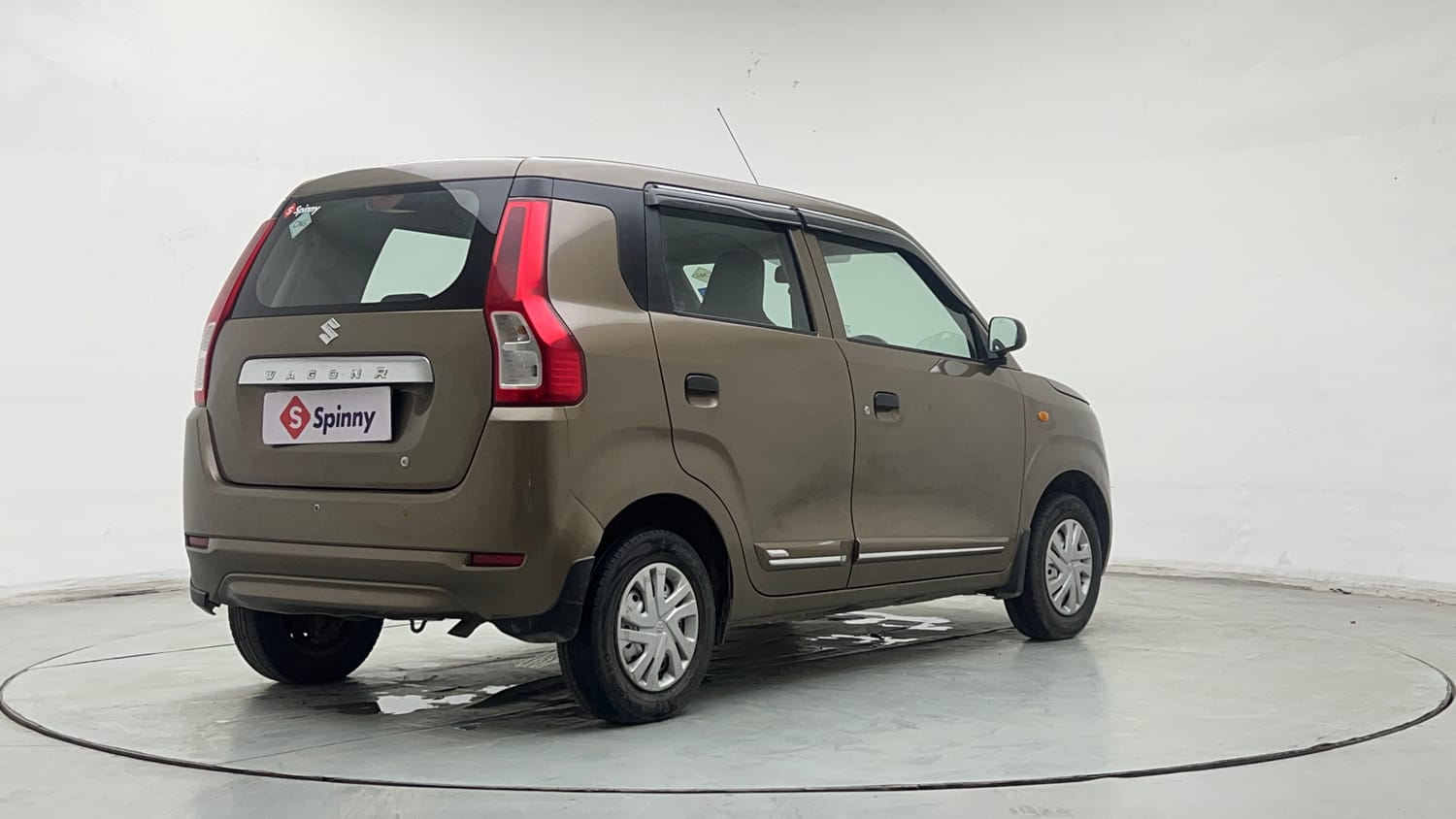 Used 2022 Maruti Suzuki Wagon R LXI 1.0 CNG Cng Manual exterior RIGHT REAR CORNER VIEW