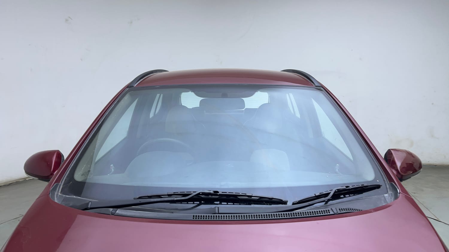 Used 2017 Hyundai Grand i10 Asta 1.1 CRDi Diesel Manual exterior FRONT WINDSHIELD VIEW
