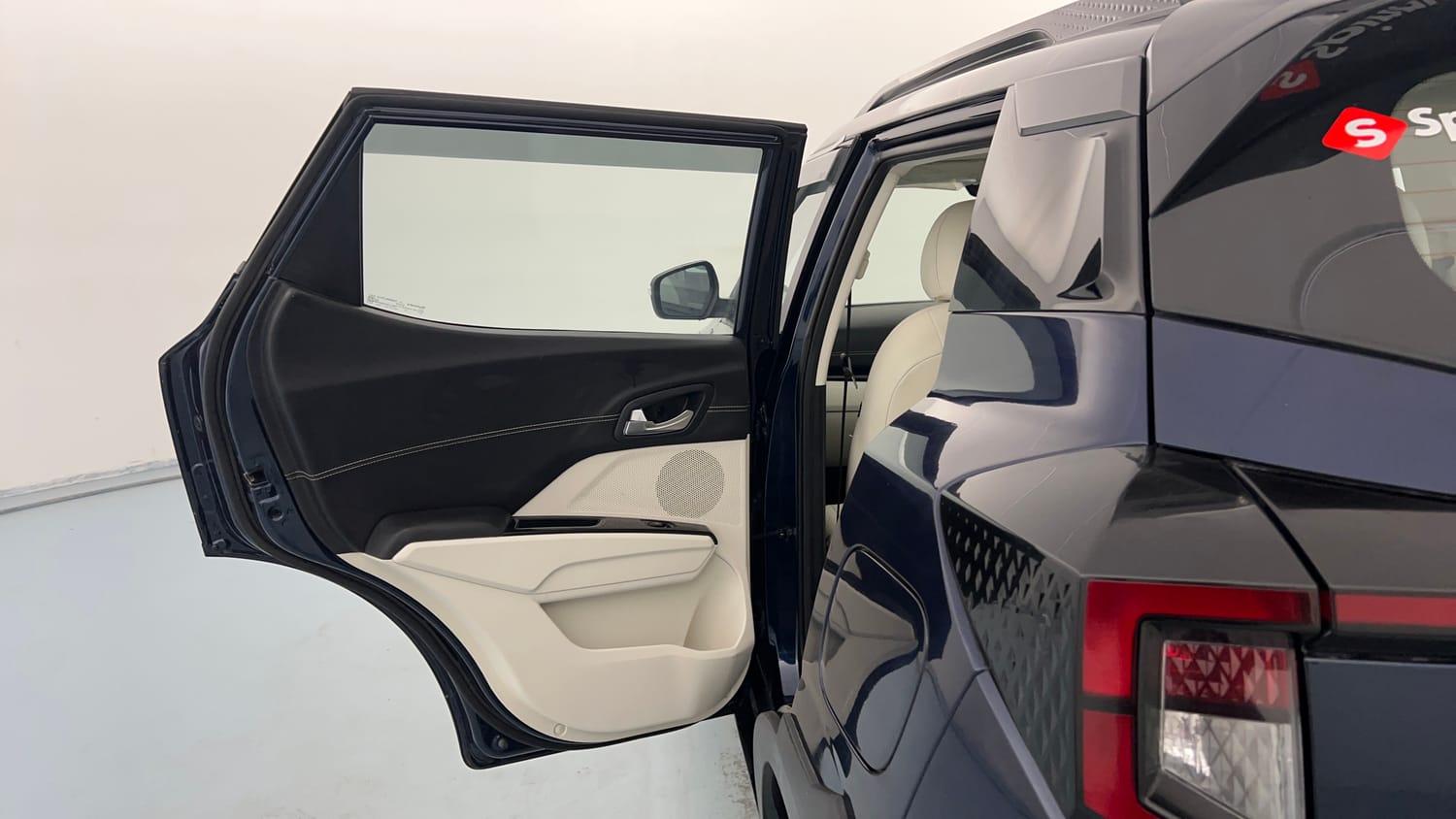 Used 2025 Mahindra XUV 3XO AX7 1.2 Petrol AT Petrol Automatic interior LEFT REAR DOOR OPEN VIEW
