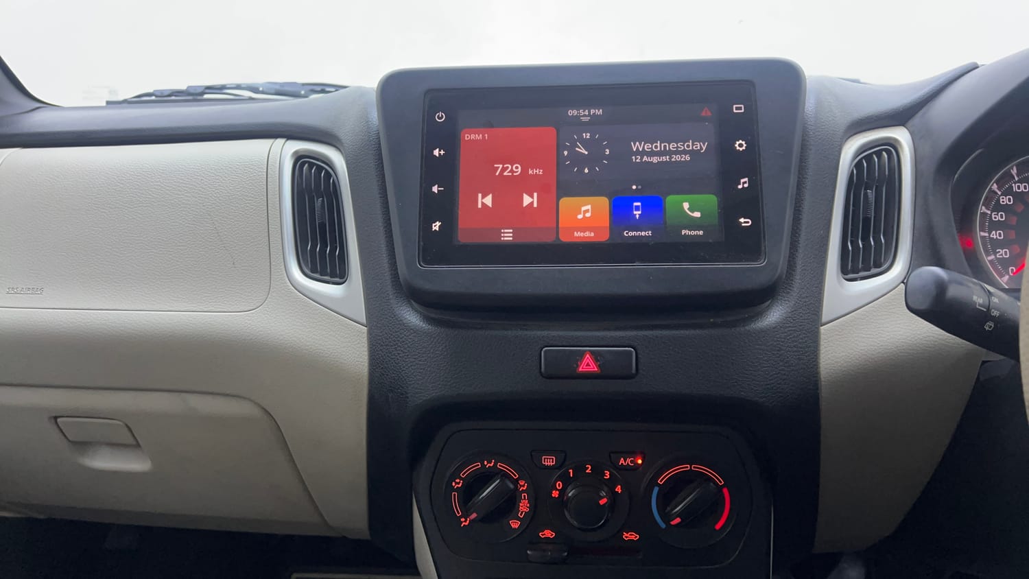 Used 2020 Maruti Suzuki Wagon R ZXi 1.2 Petrol Manual interior MUSIC SYSTEM & AC CONTROL VIEW
