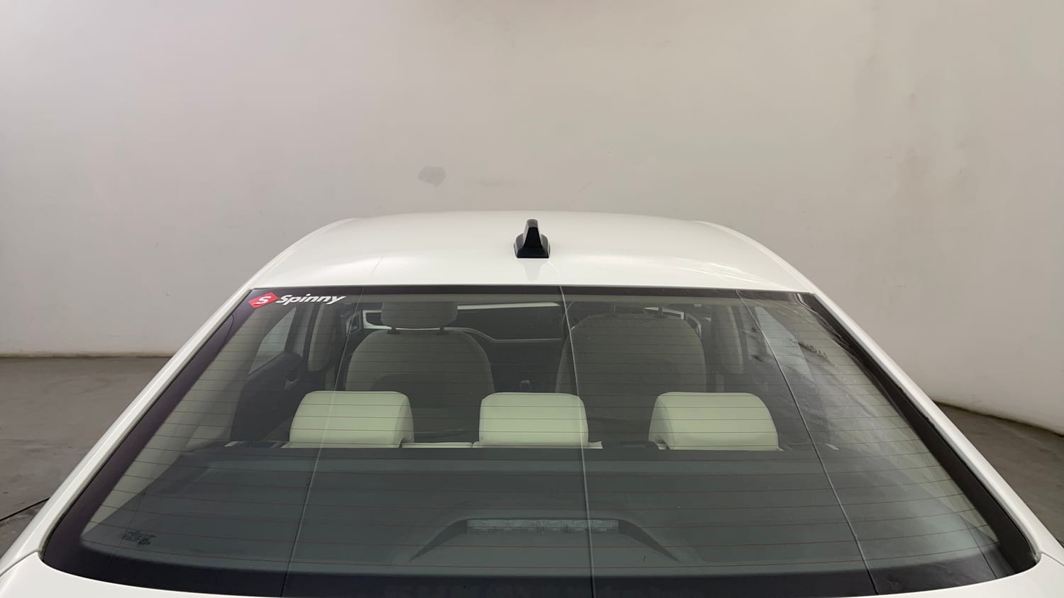 Used 2023 Volkswagen Virtus Highline 1.0 TSI MT Petrol Manual exterior BACK WINDSHIELD VIEW