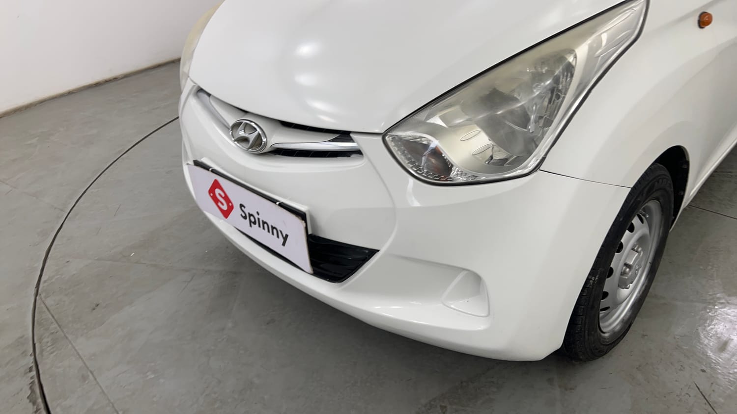 Used 2018 Hyundai Eon Era + Petrol Manual dents MINOR SCRATCH