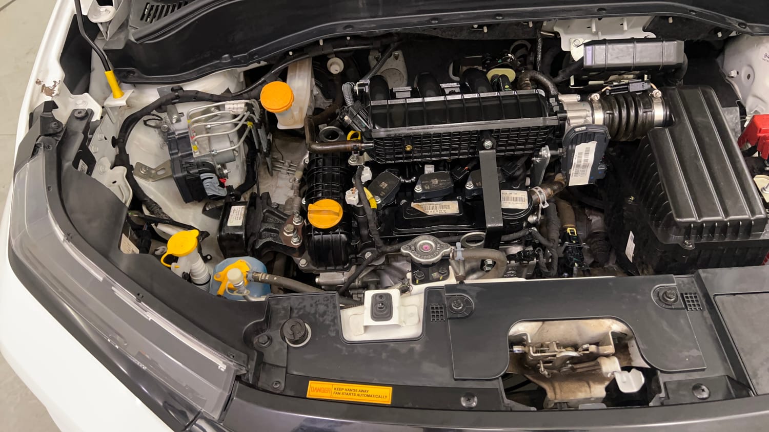 Used 2023 Tata Punch Adventure AMT Petrol Automatic engine ENGINE RIGHT SIDE VIEW