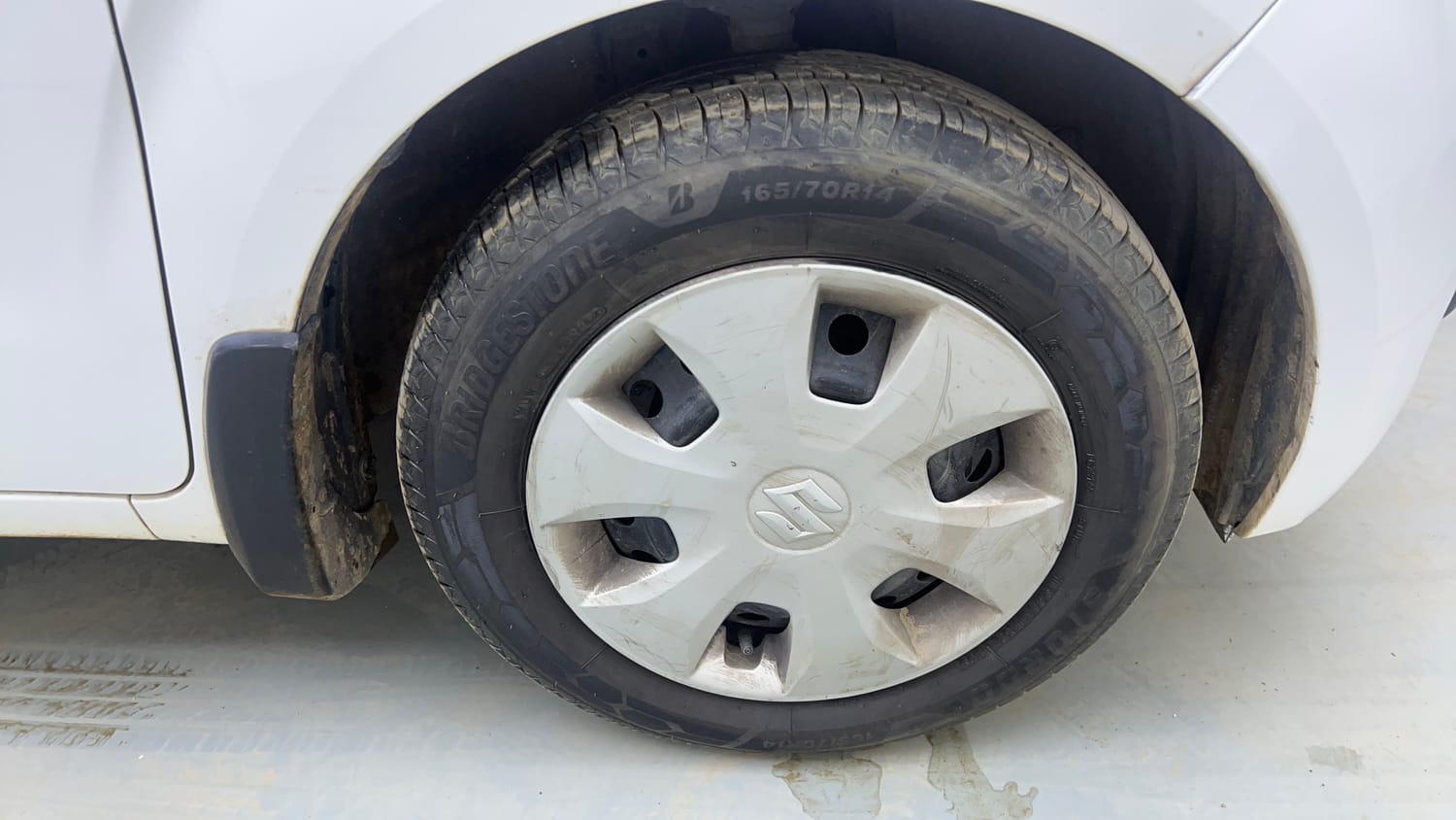 Used 2020 Maruti Suzuki Wagon R ZXi 1.2 Petrol Manual tyres RIGHT FRONT TYRE RIM VIEW