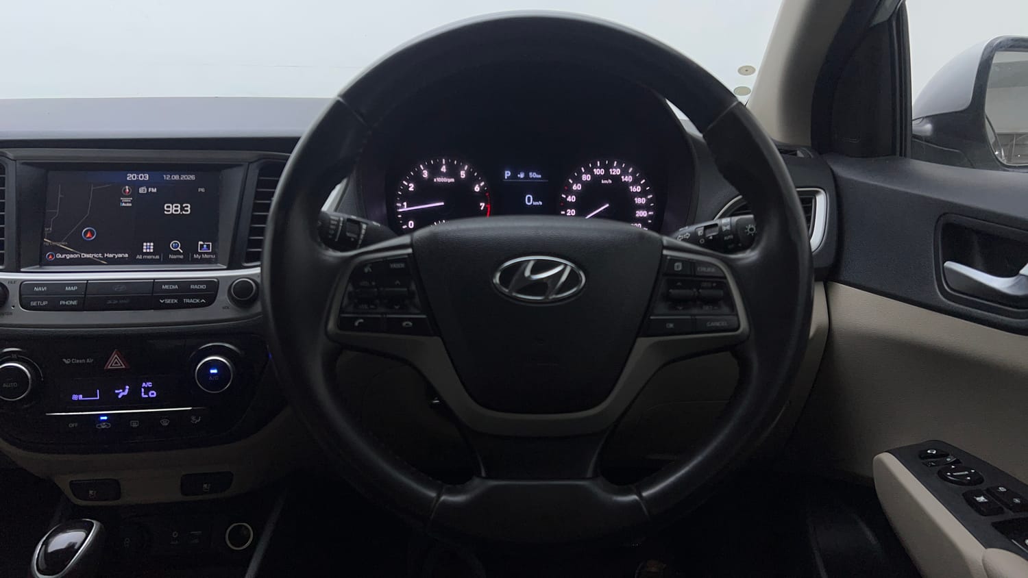 Used 2017 Hyundai Verna SX (O) 1.6 VTVT AT Petrol Automatic interior STEERING VIEW