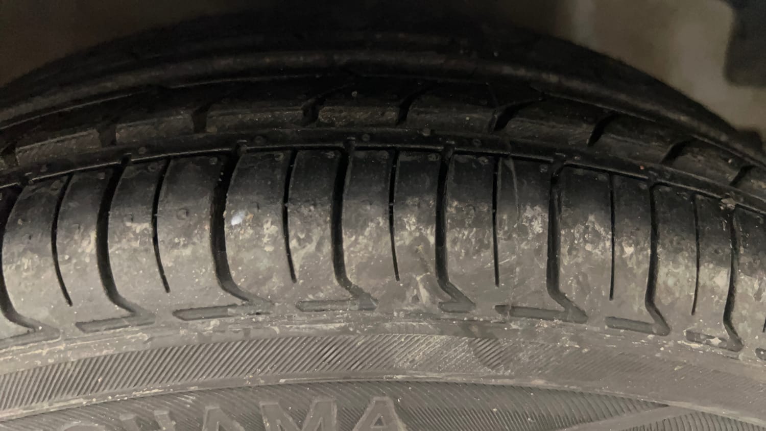 Used 2018 Hyundai Eon Era + Petrol Manual tyres RIGHT FRONT TYRE TREAD VIEW