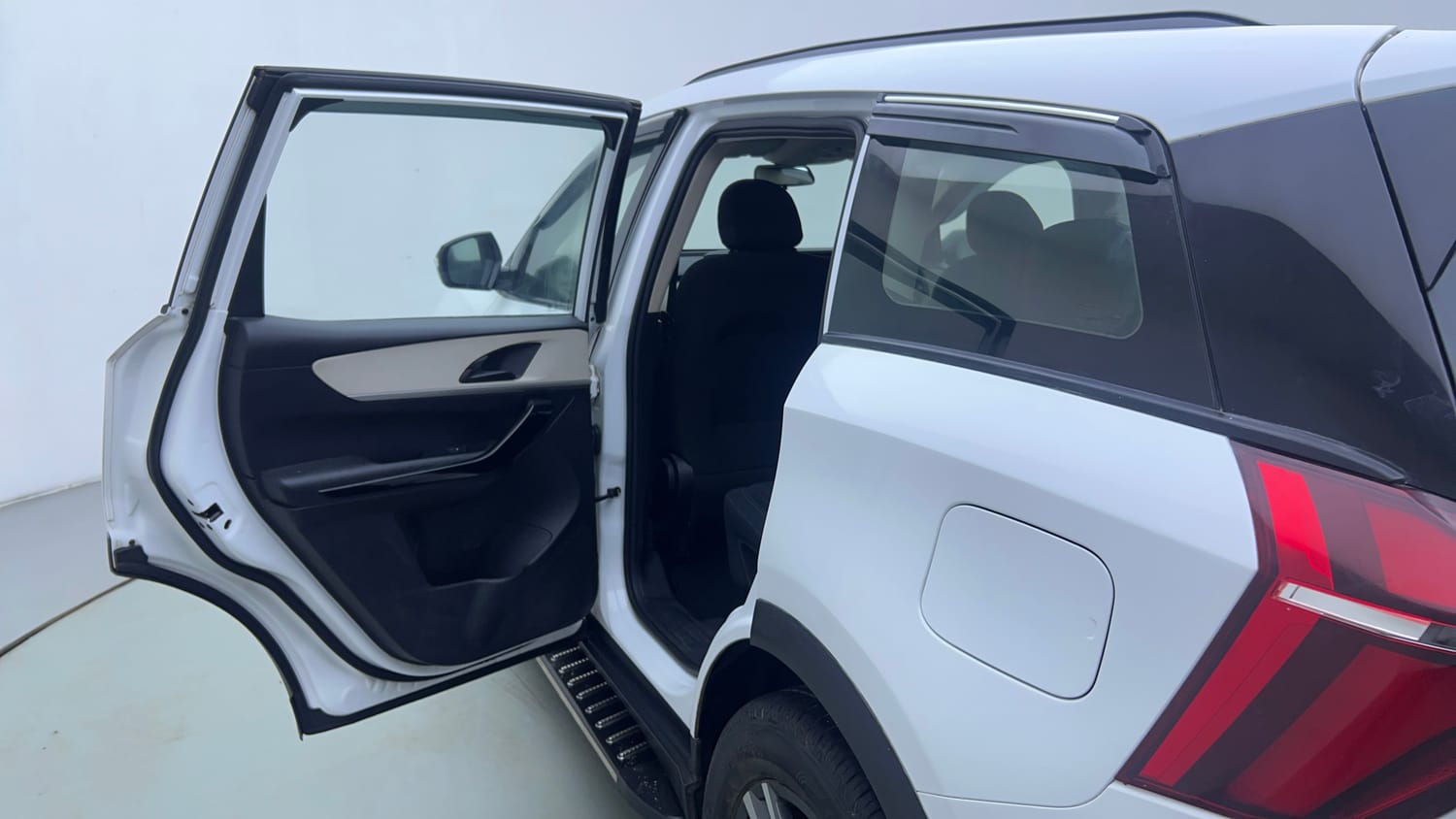 Used 2022 Mahindra XUV700 AX 5 Petrol MT 7 STR Petrol Manual interior LEFT REAR DOOR OPEN VIEW