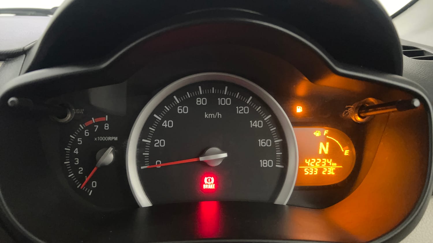 Used 2016 Maruti Suzuki Celerio VXi AMT Petrol Automatic interior CLUSTERMETER VIEW