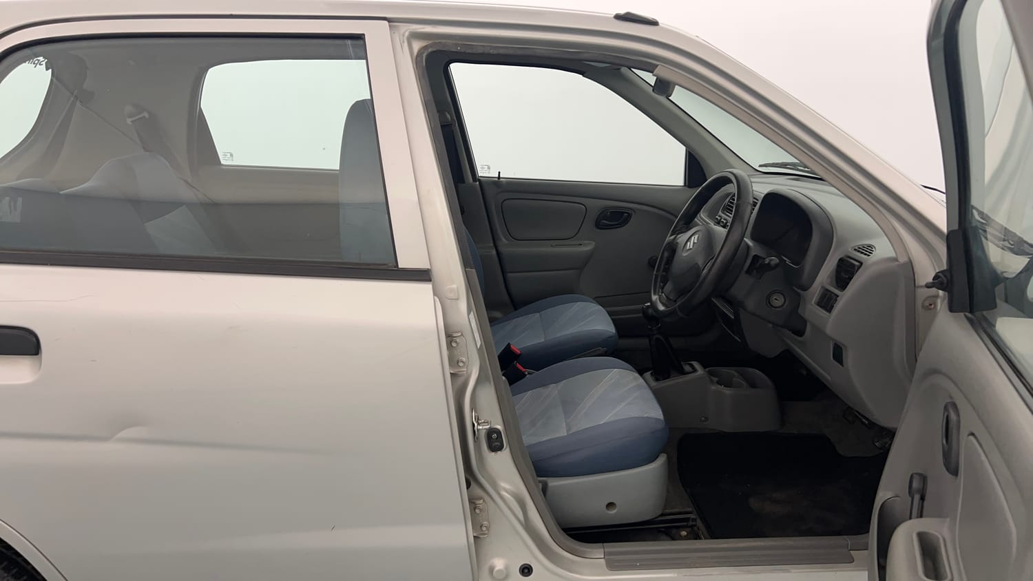 Used 2013 Maruti Suzuki Alto K10 LXi Petrol Manual interior RIGHT SIDE FRONT DOOR CABIN VIEW
