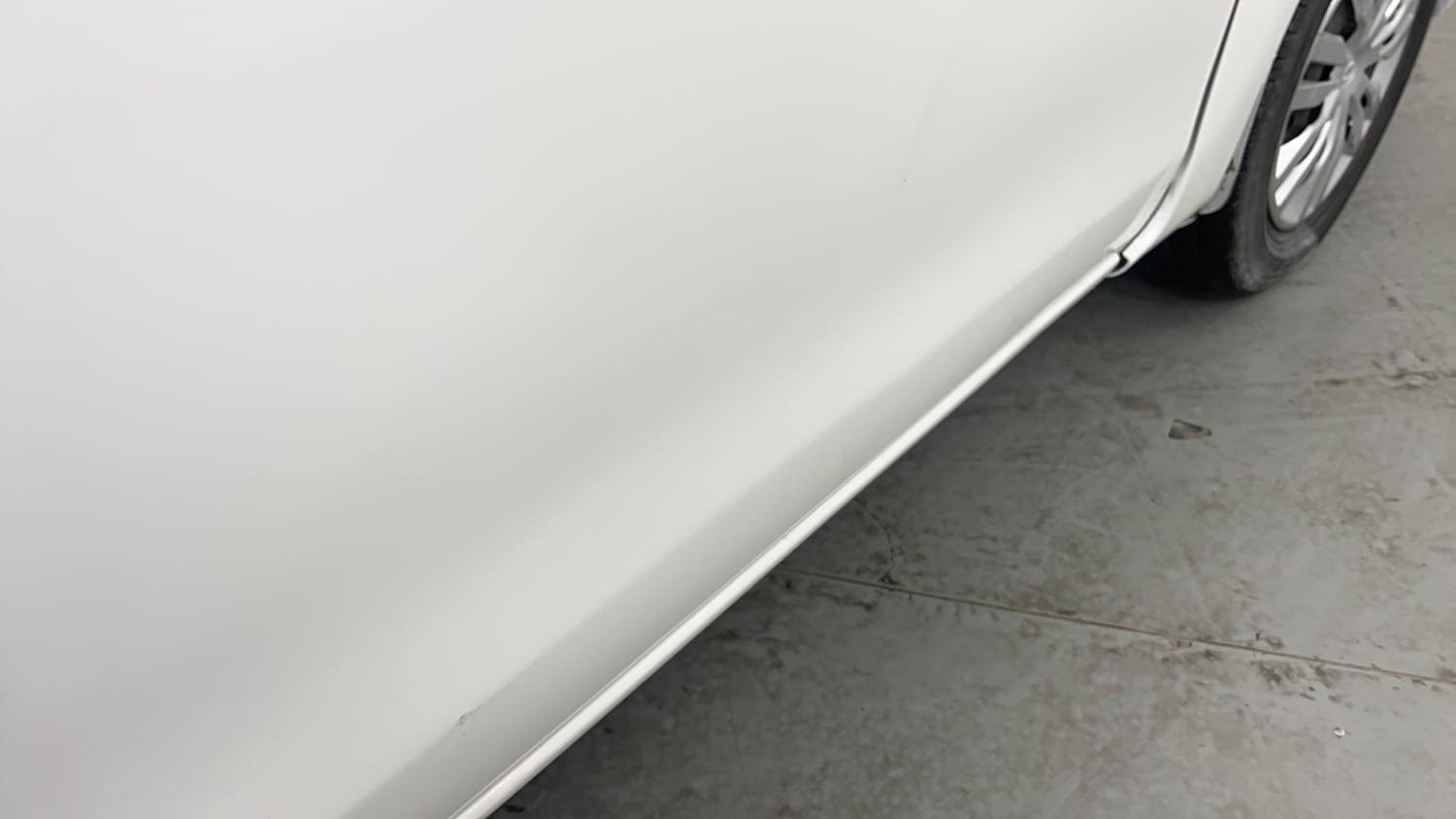 Used 2014 Toyota Etios Liva GD Diesel Manual dents MINOR SCRATCH