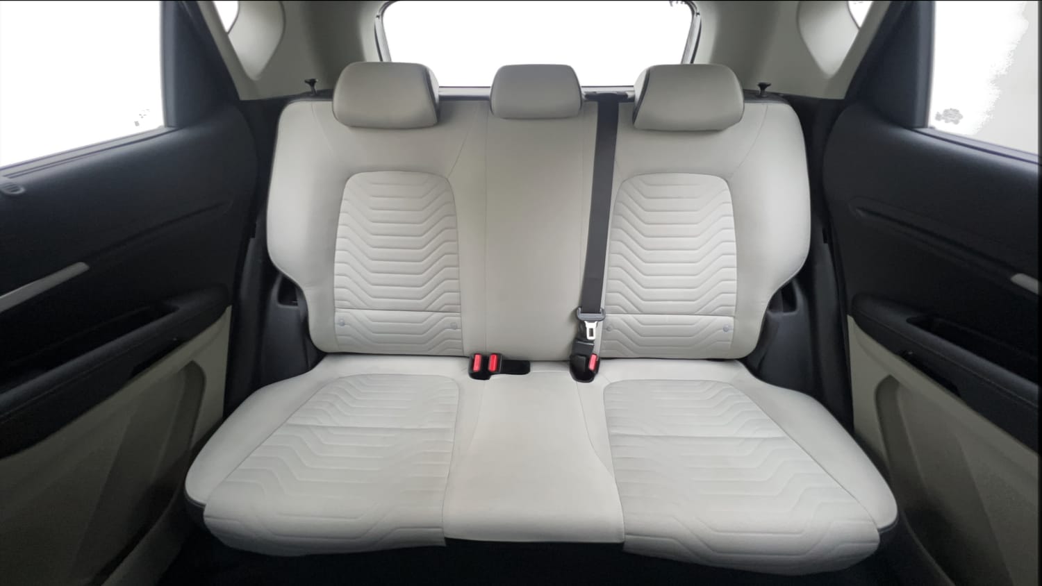 Used 2023 Kia Sonet HTX 1.0 DCT Petrol Automatic interior REAR SEAT CONDITION VIEW