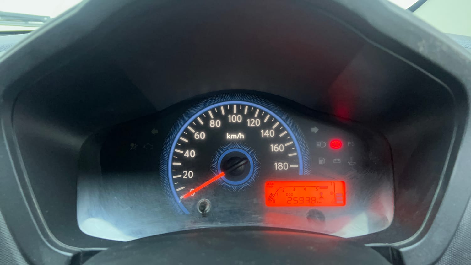 Used 2016 Datsun Redi-GO S Petrol Manual interior CLUSTERMETER VIEW