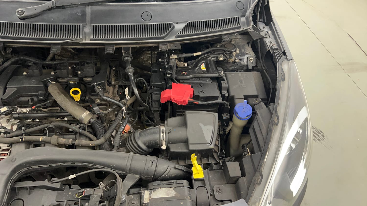 Used 2019 Ford Figo Aspire Titanium Plus 1.2 Ti-VCT Petrol Manual engine ENGINE LEFT SIDE VIEW