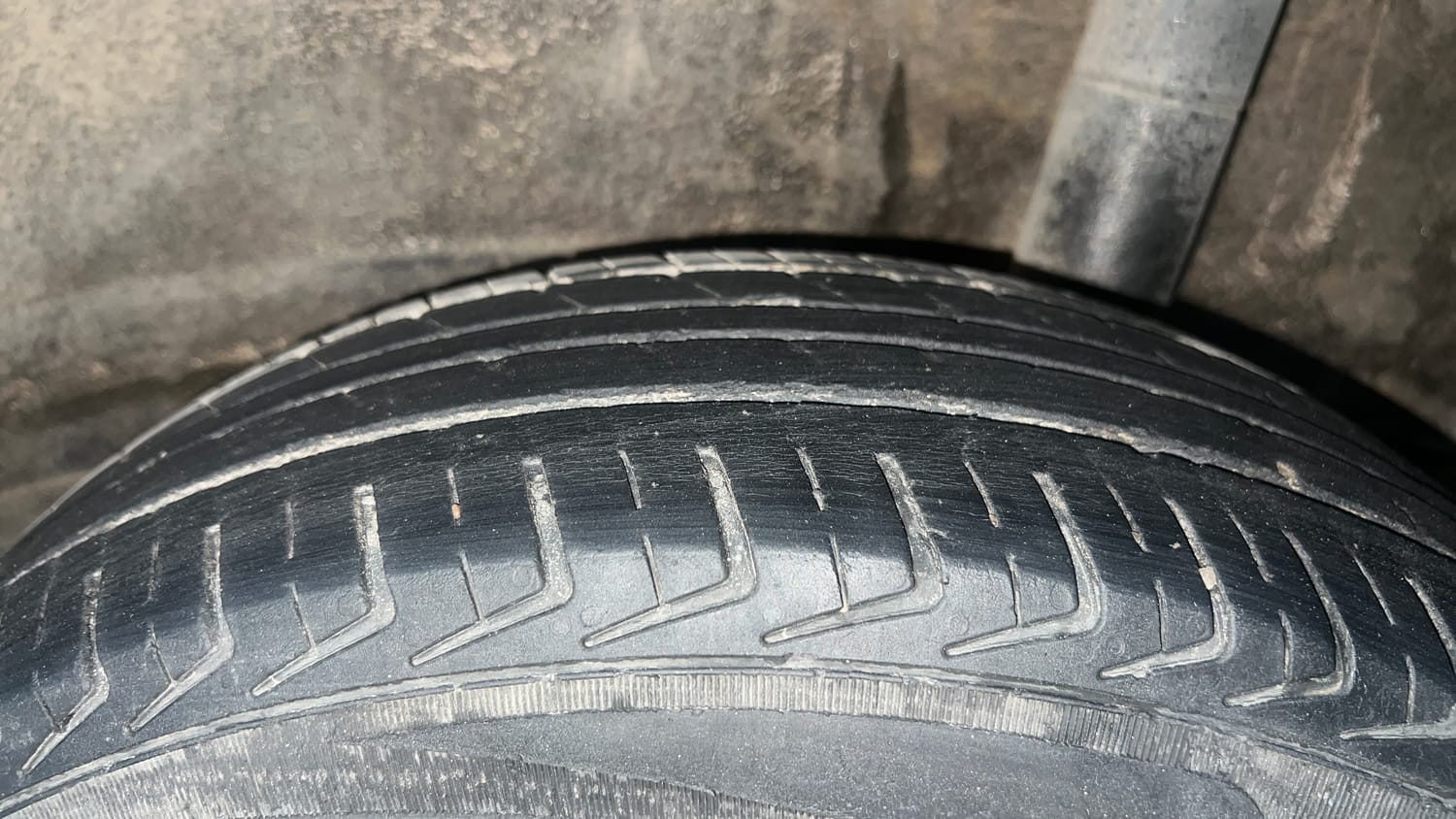 Used 2022 Maruti Suzuki Wagon R LXI 1.0 CNG Cng Manual tyres LEFT REAR TYRE TREAD VIEW