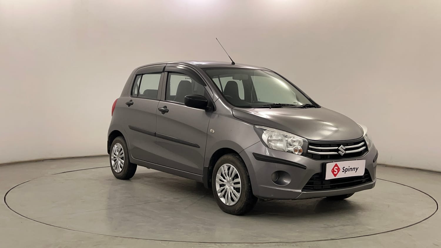 Used 2016 Maruti Suzuki Celerio VXi AMT Petrol Automatic exterior RIGHT FRONT CORNER VIEW