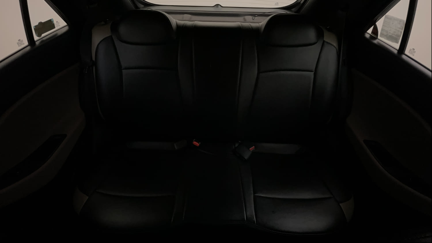 Used 2017 Hyundai Elite i20 Asta 1.2 Petrol Manual interior REAR SEAT CONDITION VIEW